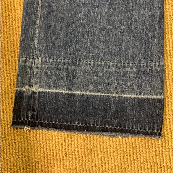 Denim - Picture 3 of 6